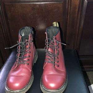 Kids dr martens